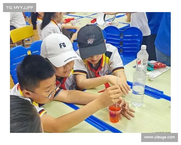 三人小孩子游戏推荐三十种玩法激发创造力与团队合作的亲子互动游戏